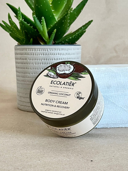 Cremă de corp cu ulei de cocos